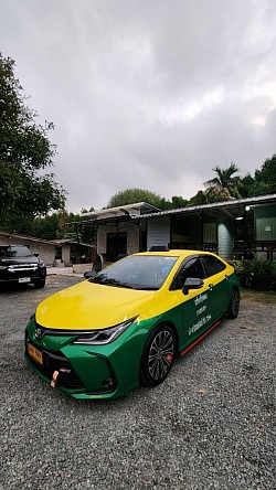 รถใหม่สะอาด