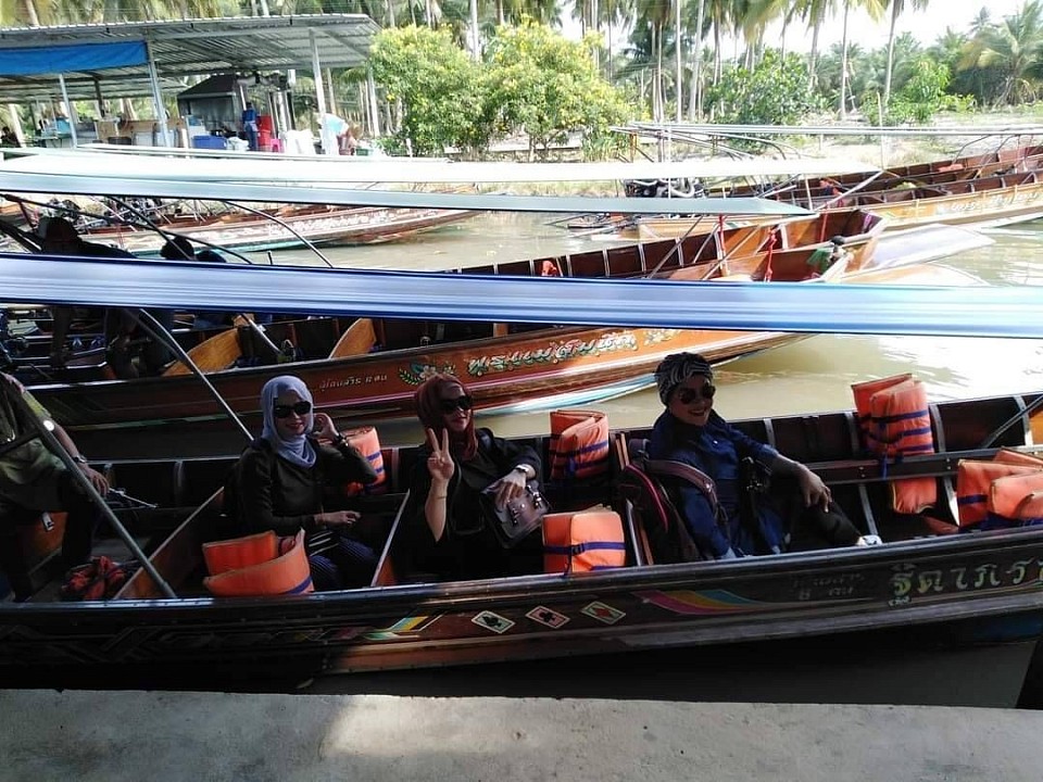 บริการนำเที่ยว